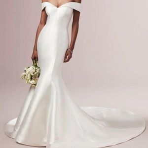 Rebecca Ingram-Josie 9RT846 Size 16